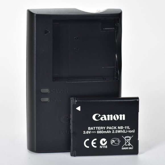 Canon PowerShot ELPH 160 Digital Camera 20.0MP 8x Opt Zoom HD Video 64GB SD MINT - Picture 12 of 16